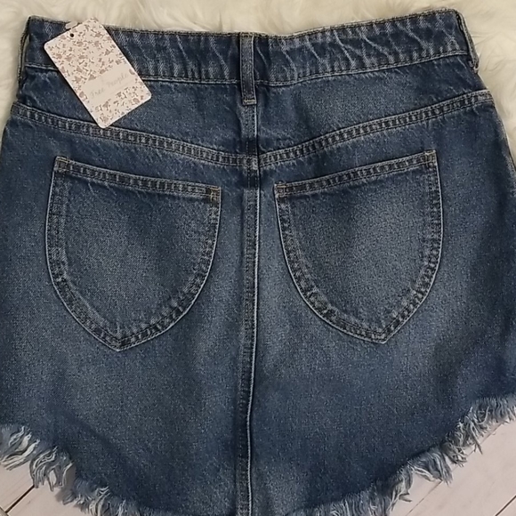 Free People Bailey Frayed Hem Skirt - Picture 2 of 9
